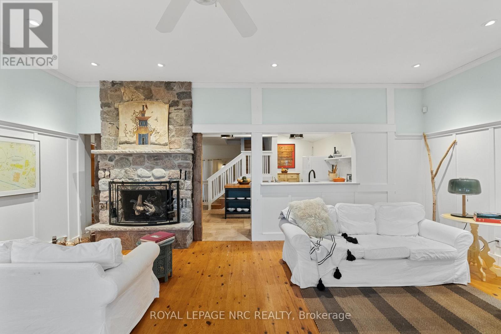 3765 Crystal Beach Drive, Fort Erie, Ontario  L0S 1B0 - Photo 15 - X12409872