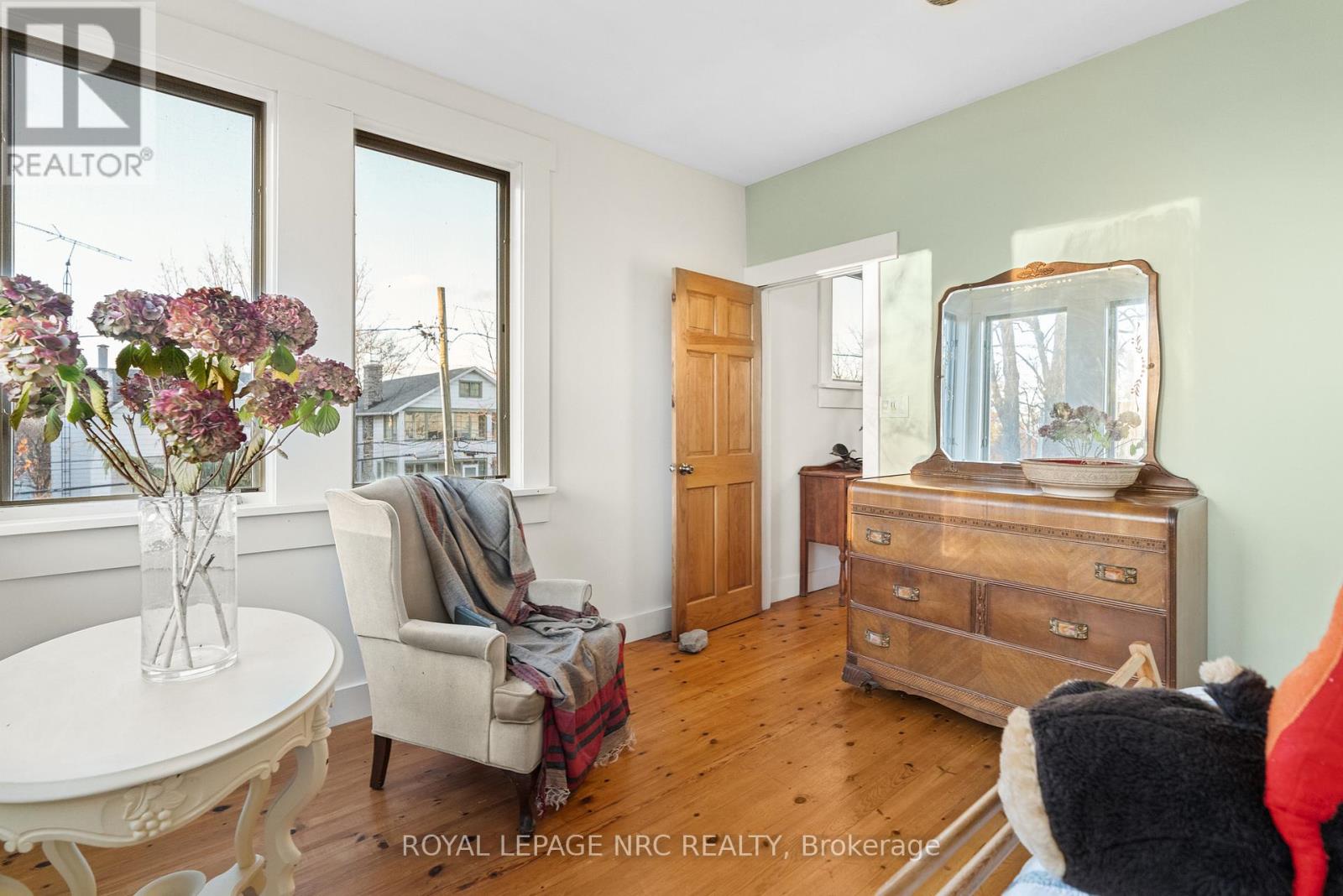 3765 Crystal Beach Drive, Fort Erie, Ontario  L0S 1B0 - Photo 35 - X12409872