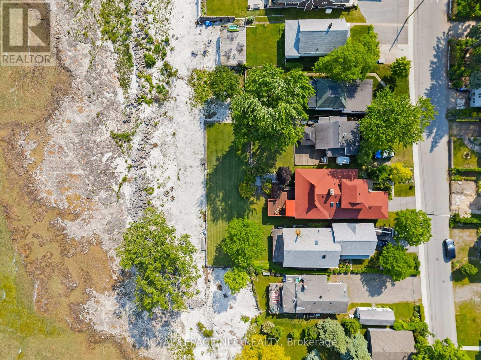 3765 Crystal Beach Drive, Fort Erie, Ontario  L0S 1B0 - Photo 47 - X12409872