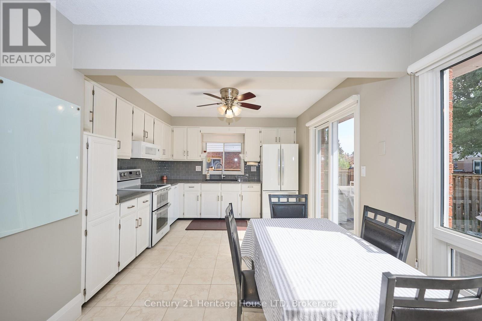 57 Keefer Road, Thorold, Ontario  L2V 4W5 - Photo 13 - X12412213