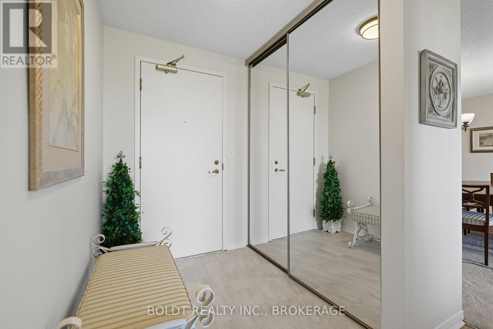 705 - 3 Towering Heights Boulevard, St. Catharines, Ontario  L2T 4A4 - Photo 12 - X12412604