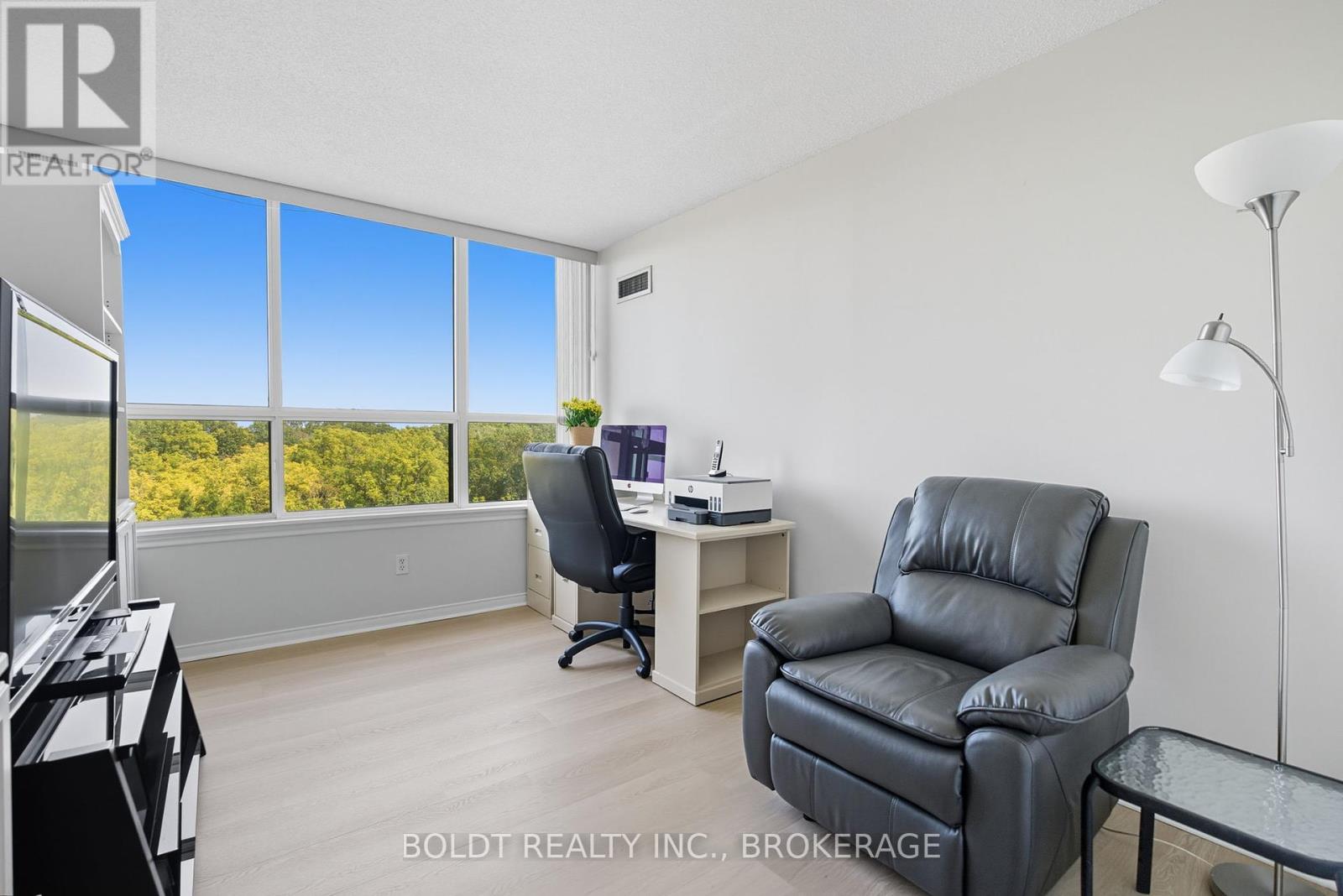 705 - 3 Towering Heights Boulevard, St. Catharines, Ontario  L2T 4A4 - Photo 33 - X12412604