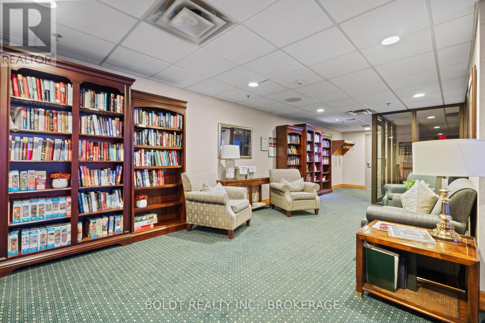 705 - 3 Towering Heights Boulevard, St. Catharines, Ontario  L2T 4A4 - Photo 39 - X12412604