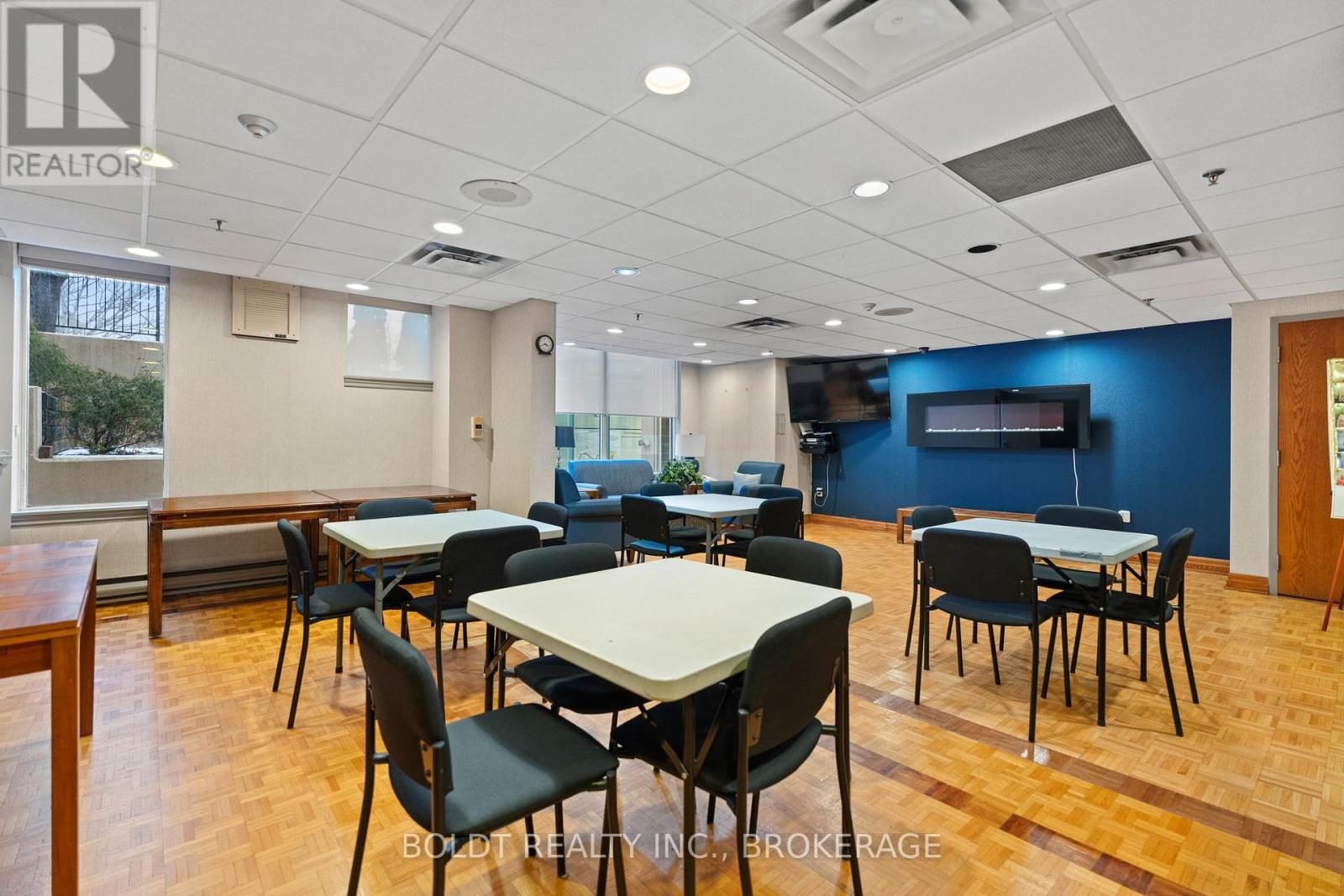 705 - 3 Towering Heights Boulevard, St. Catharines, Ontario  L2T 4A4 - Photo 42 - X12412604