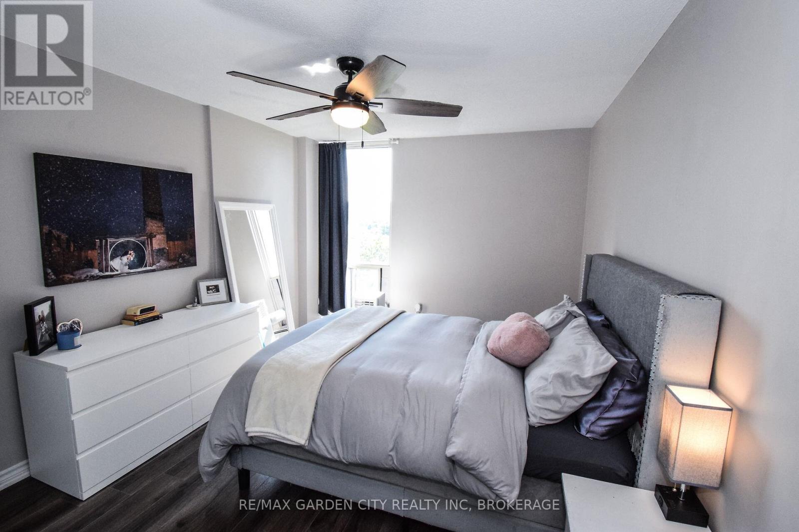 811 - 75 Glenburn Court, Hamilton, Ontario  L8E 1C7 - Photo 22 - X12412935