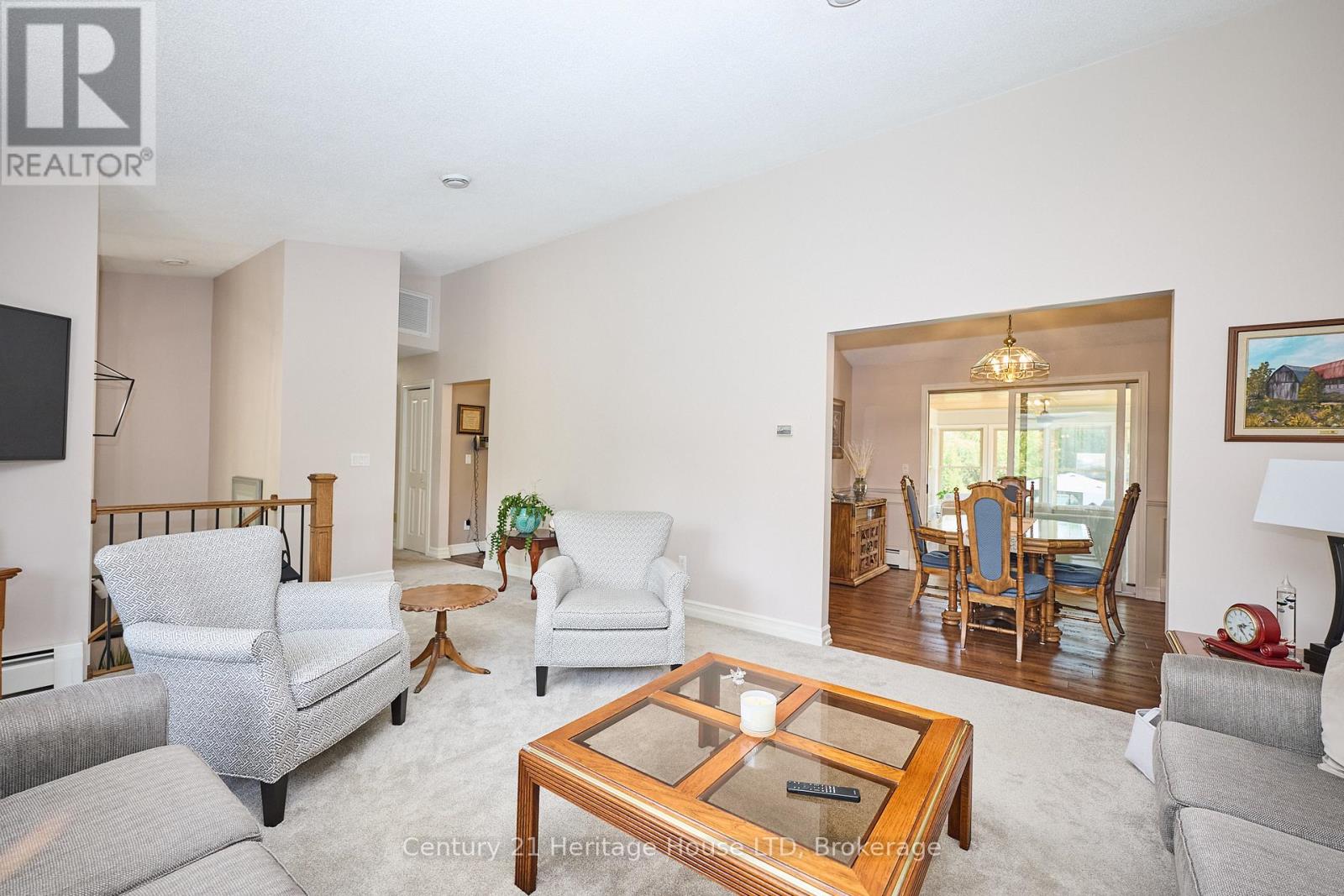 544 Rosehill Road, Fort Erie, Ontario  L2A 5M4 - Photo 11 - X12413166