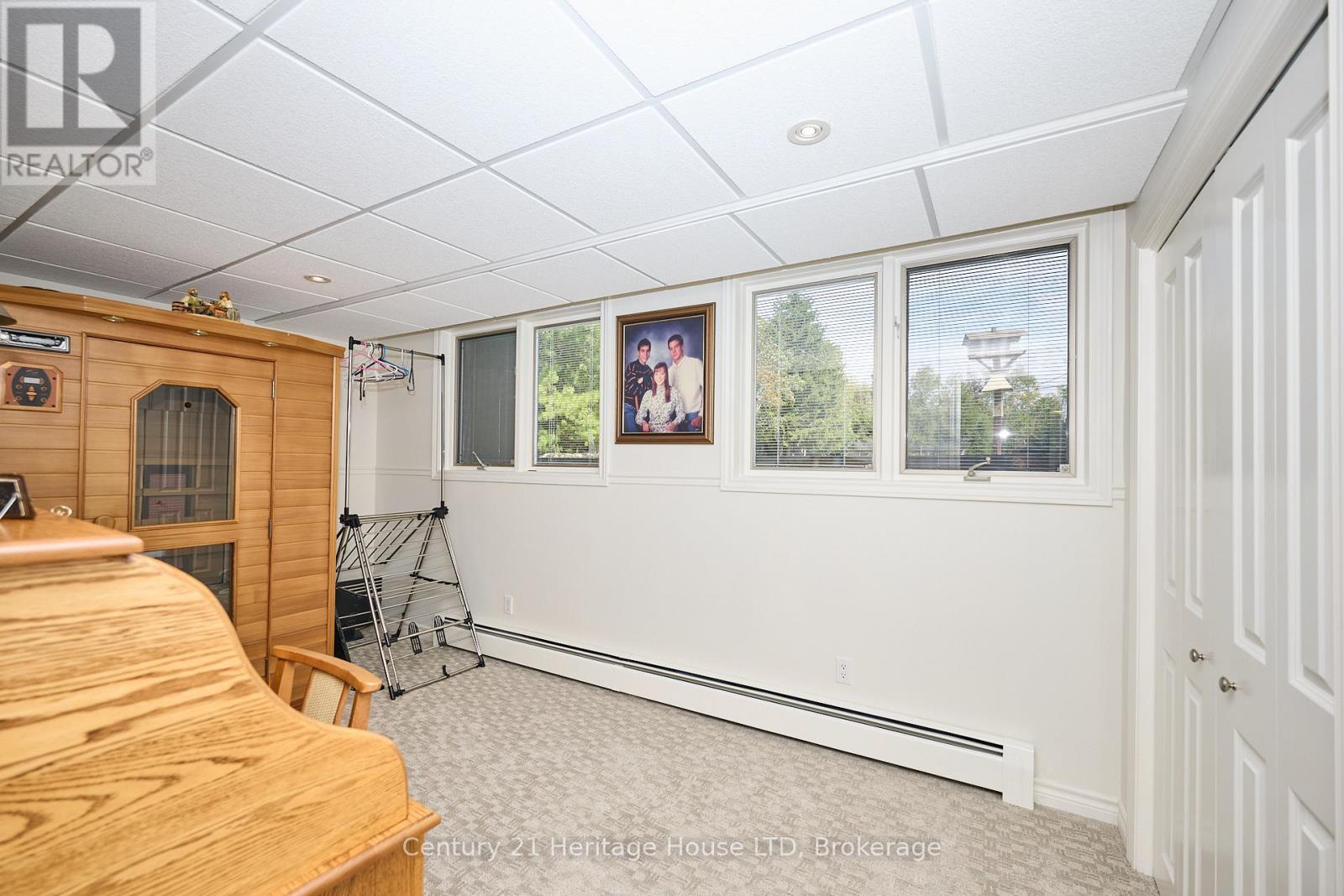 544 Rosehill Road, Fort Erie, Ontario  L2A 5M4 - Photo 27 - X12413166