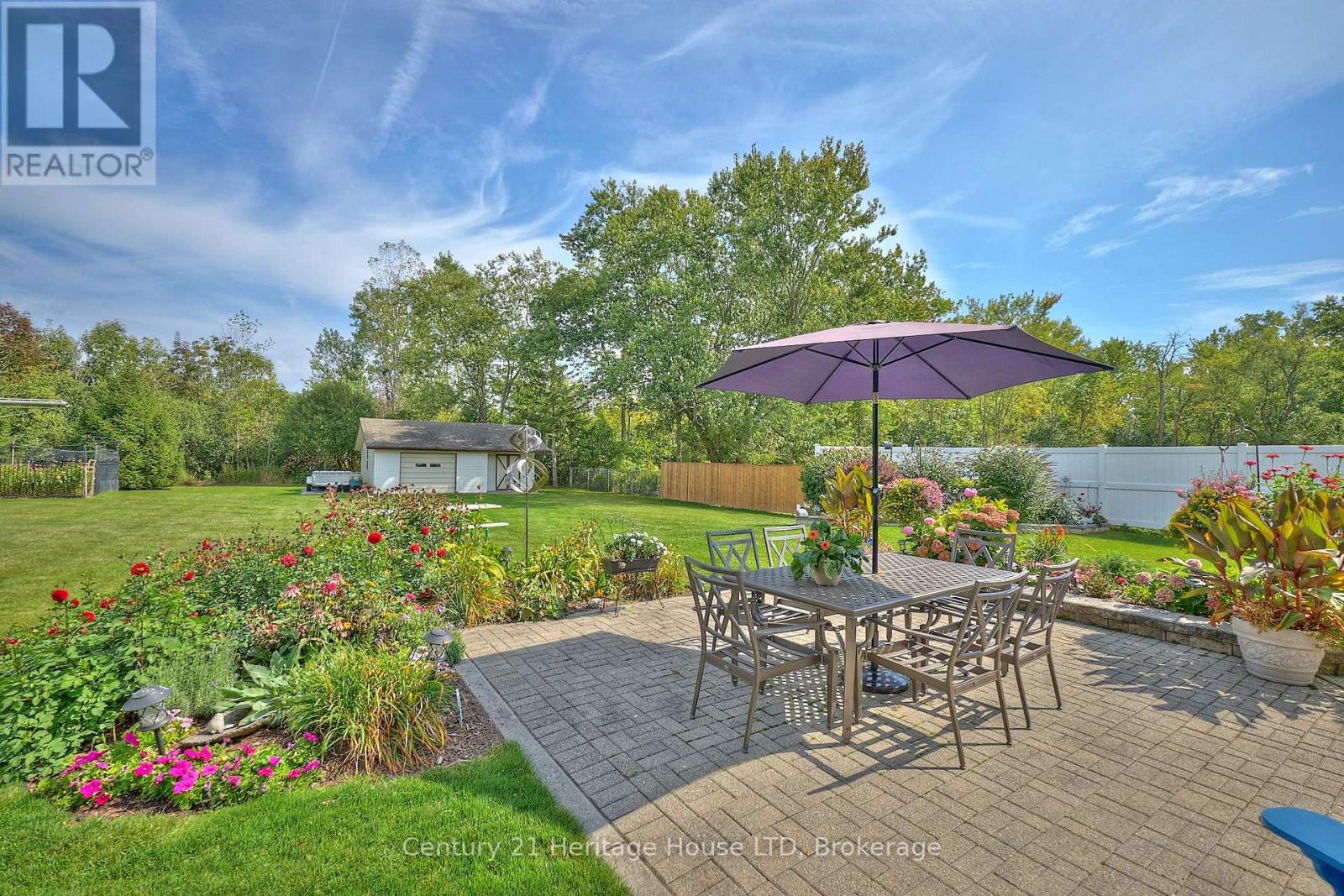 544 Rosehill Road, Fort Erie, Ontario  L2A 5M4 - Photo 31 - X12413166