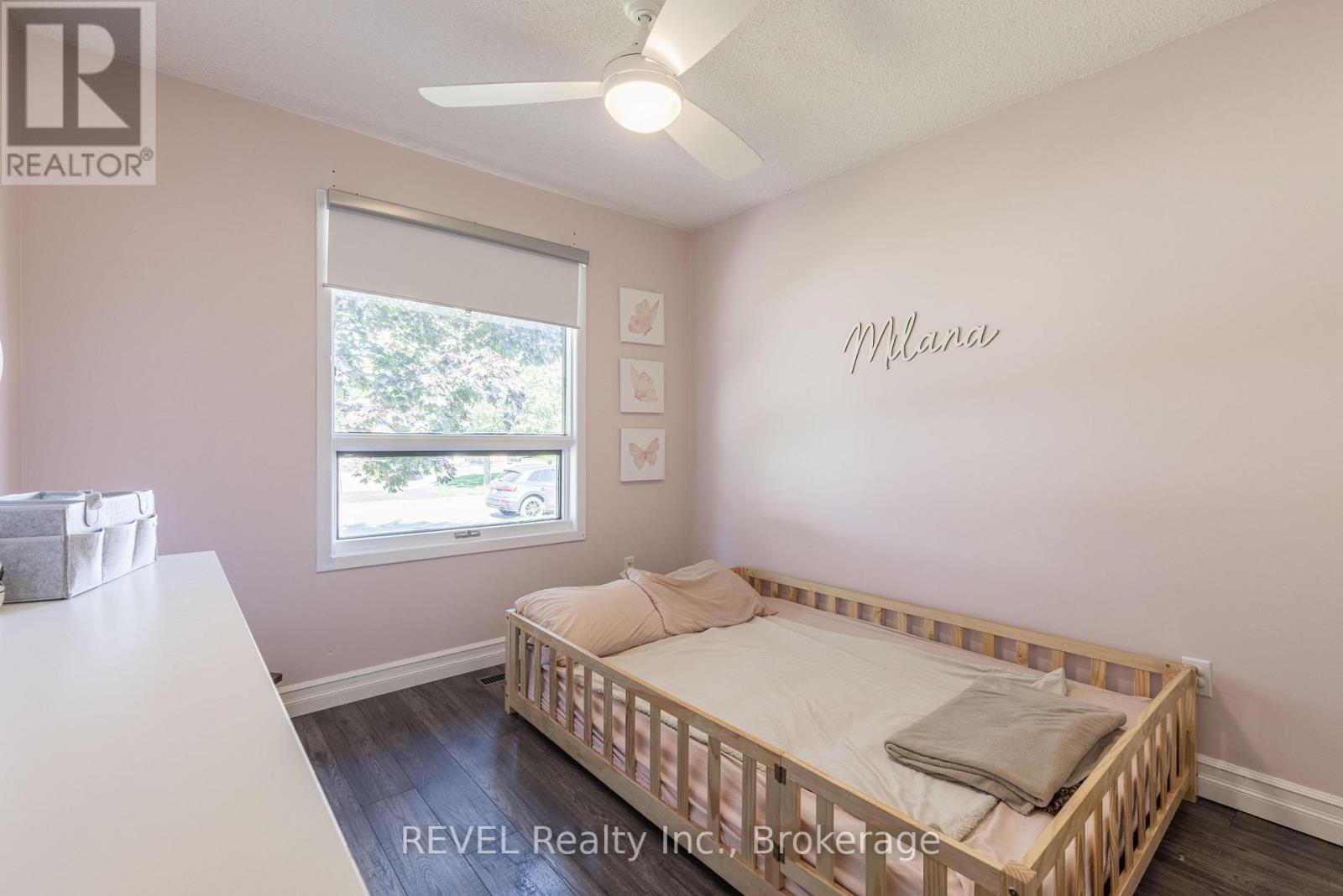 3 Newleaf Crescent, Welland, Ontario  L3C 6B4 - Photo 12 - X12413673