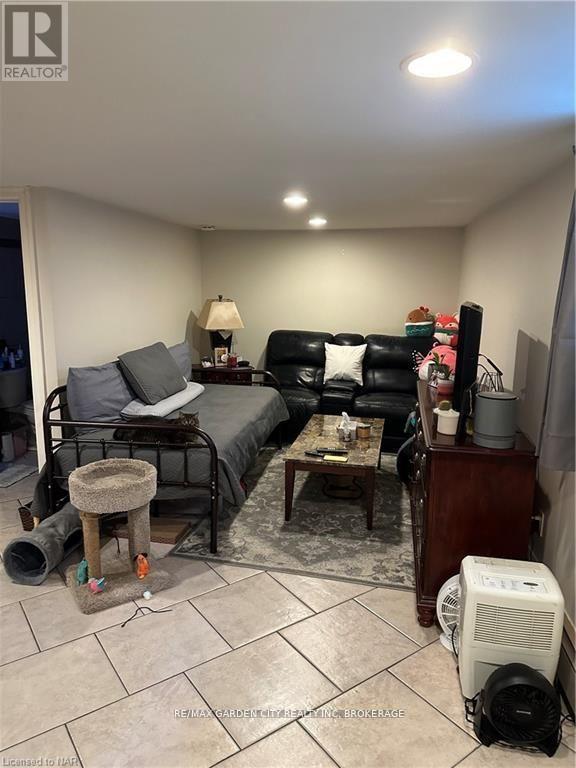 158a Lake Street, St. Catharines, Ontario  L2R 5Y7 - Photo 24 - X12416036