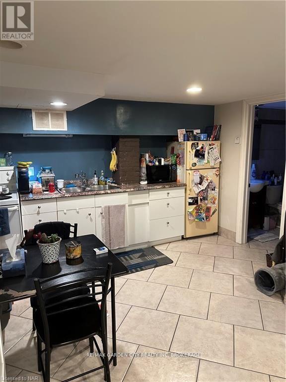 158a Lake Street, St. Catharines, Ontario  L2R 5Y7 - Photo 25 - X12416036