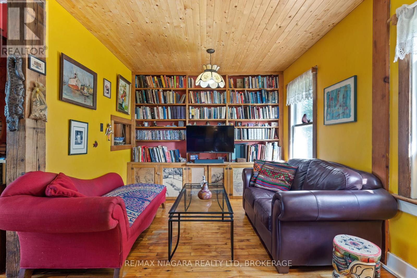 105 Weir Road, Port Colborne, Ontario  L3K 2M8 - Photo 8 - X12416885