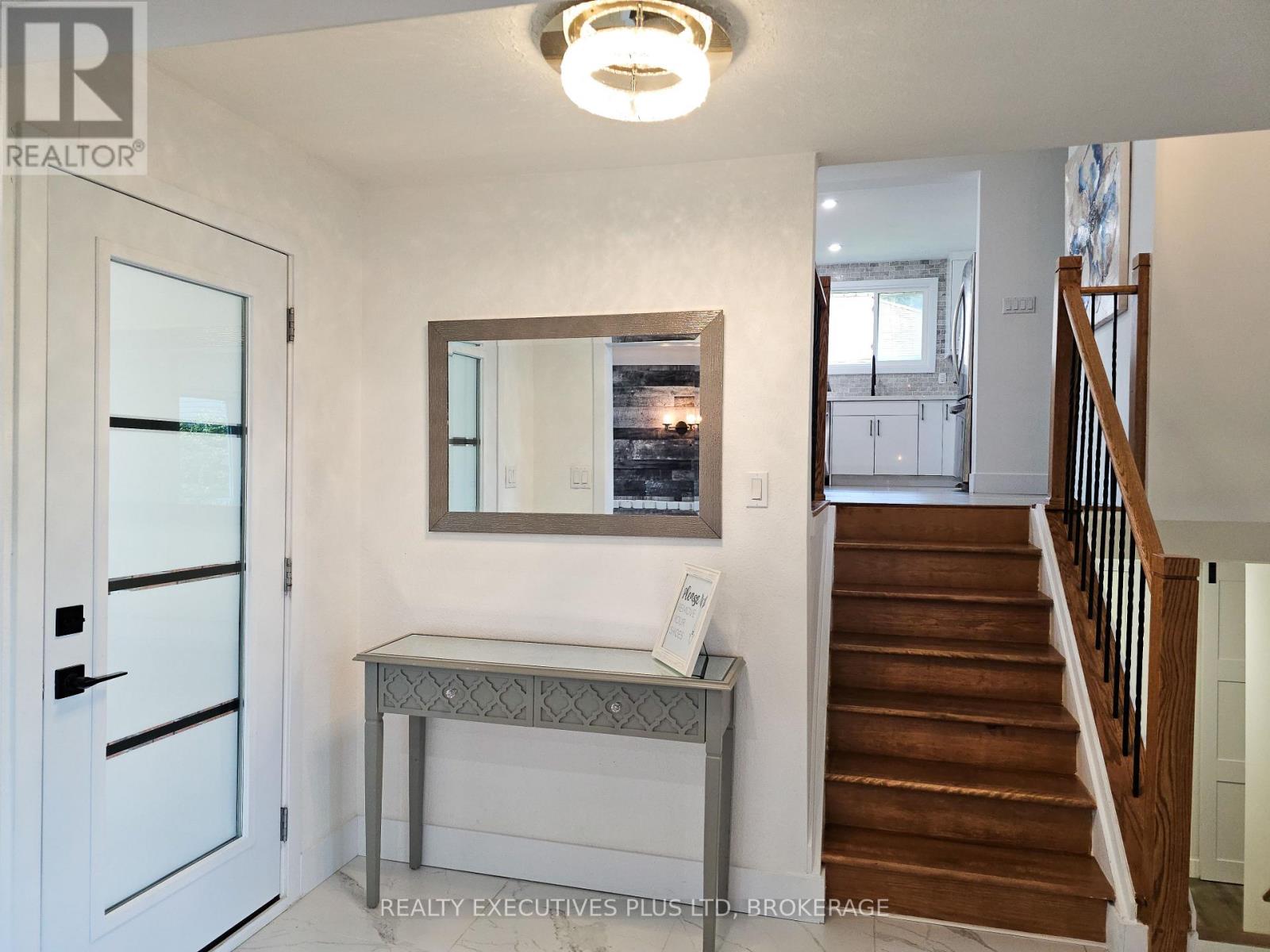 99 Carlton Avenue, Welland, Ontario  L3C 1R2 - Photo 15 - X12416915