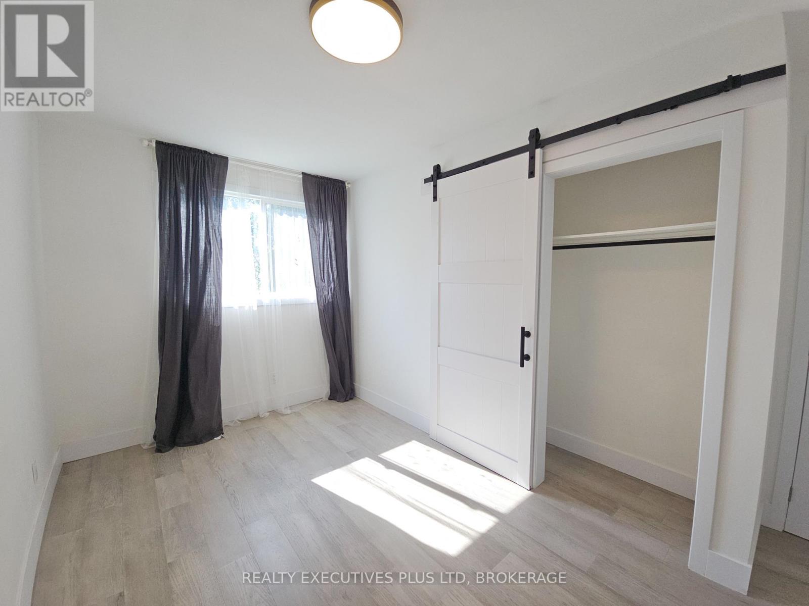 99 Carlton Avenue, Welland, Ontario  L3C 1R2 - Photo 16 - X12416915