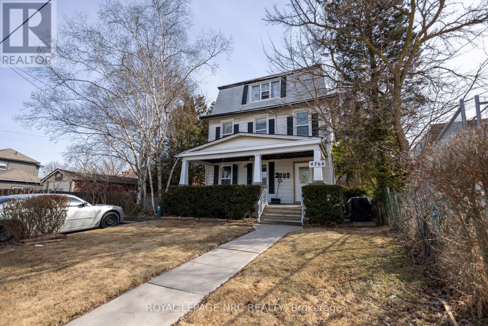 4768 CRYSLER AVENUE, Niagara Falls, Ontario