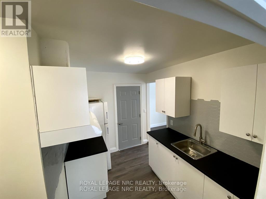 4768 Crysler Avenue, Niagara Falls, Ontario  L2E 3W1 - Photo 27 - X12418760