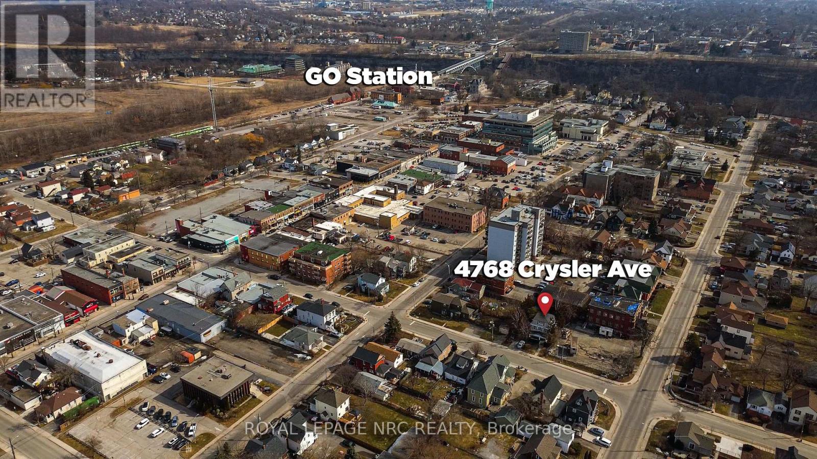 4768 Crysler Avenue, Niagara Falls, Ontario  L2E 3W1 - Photo 3 - X12418760