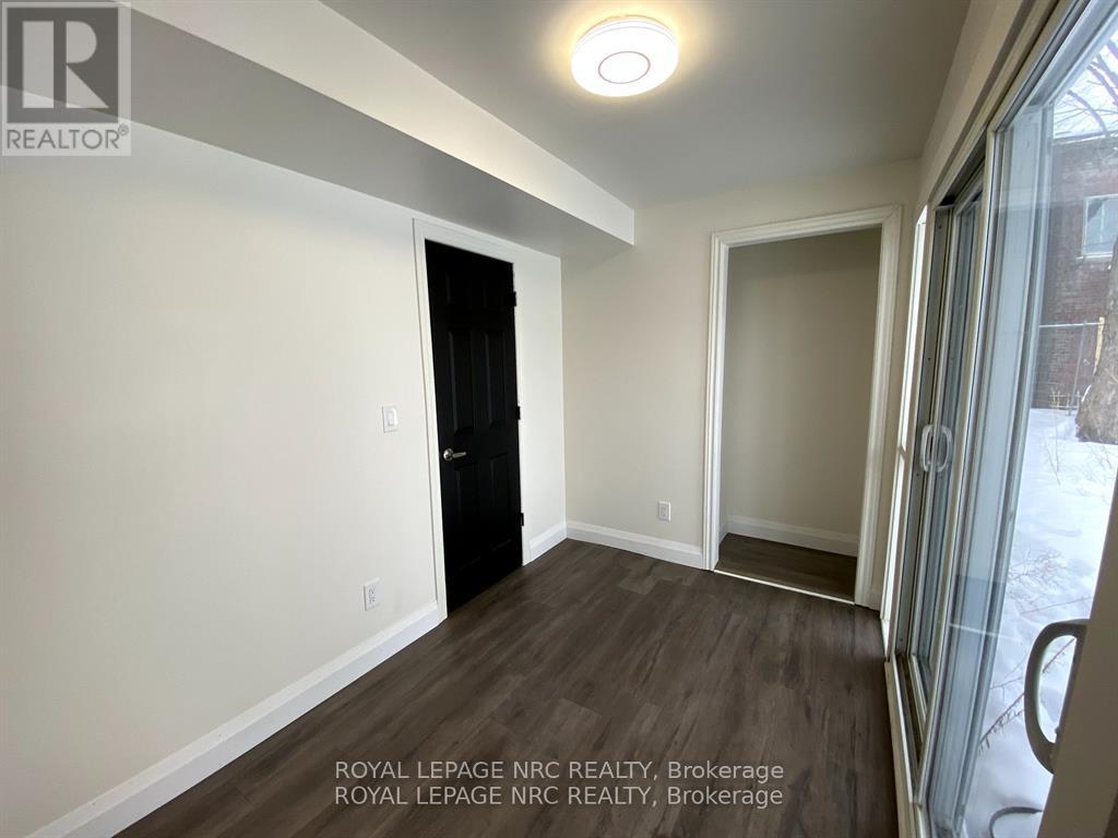 4768 Crysler Avenue, Niagara Falls, Ontario  L2E 3W1 - Photo 35 - X12418760