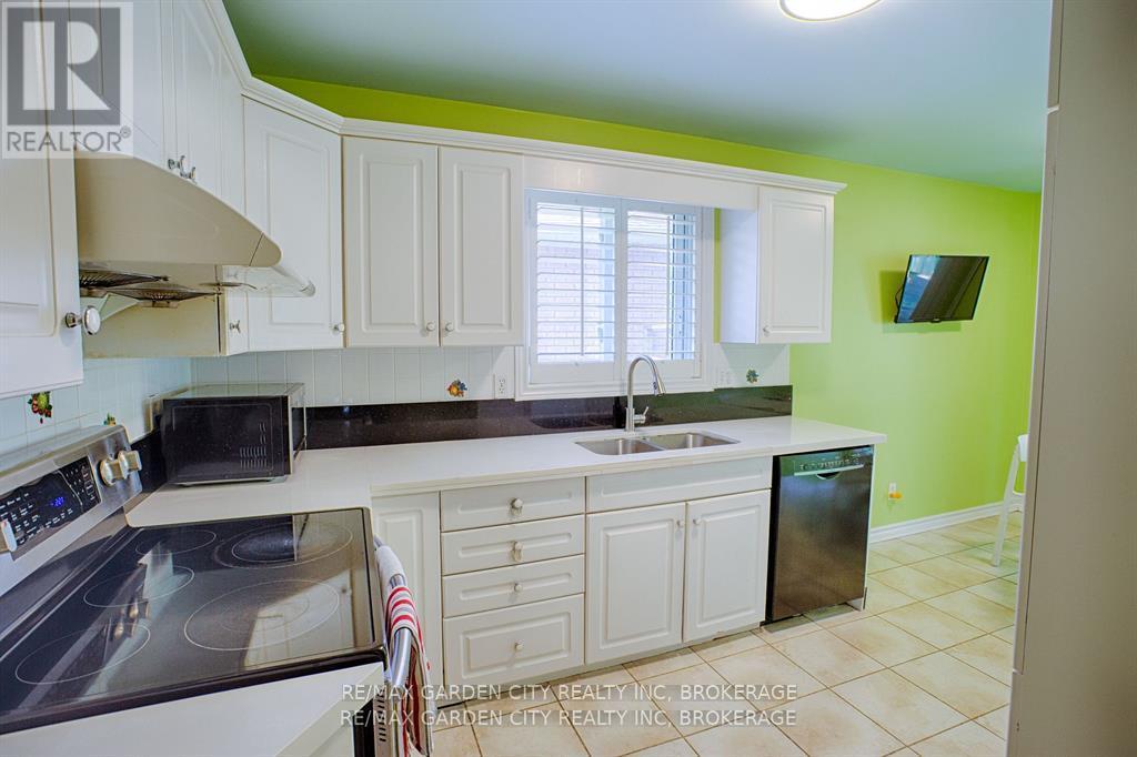 7304 Alex Avenue, Niagara Falls, Ontario  L2G 7V4 - Photo 18 - X12419381