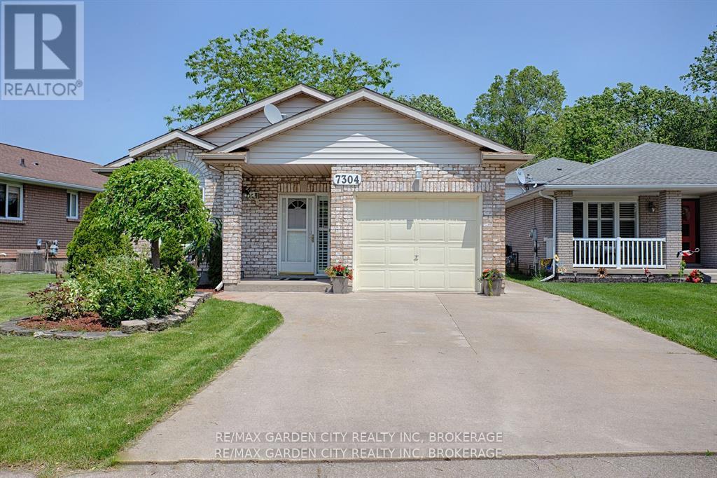7304 Alex Avenue, Niagara Falls, Ontario  L2G 7V4 - Photo 8 - X12419381