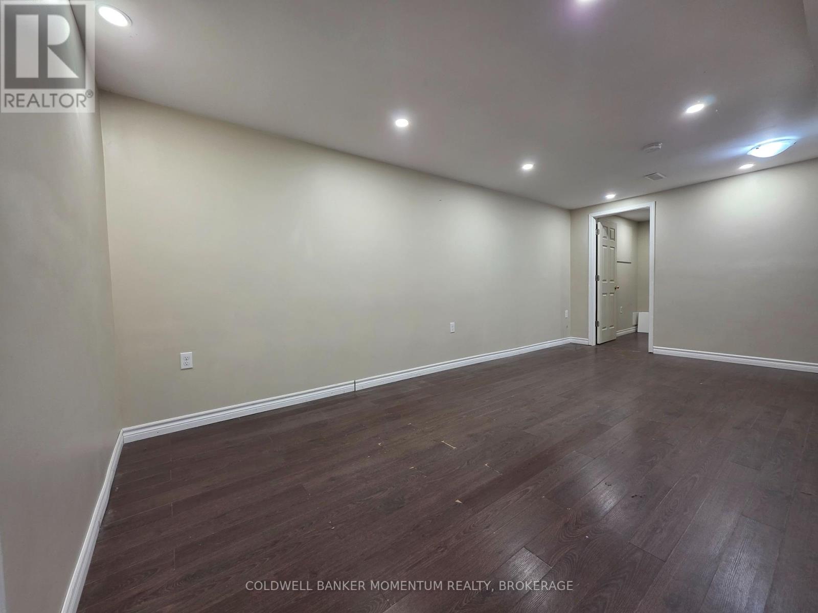 7 Terrama Court, St. Catharines, Ontario  L2S 3X1 - Photo 31 - X12419480