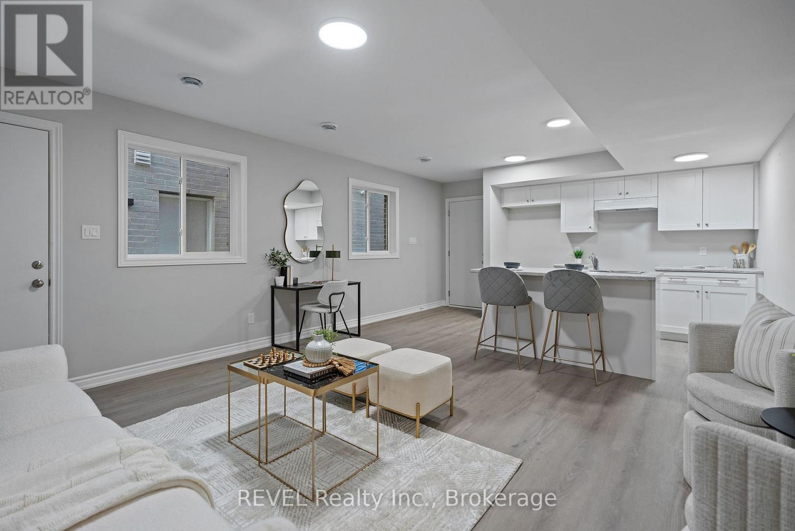 55 Superior Street, Welland, Ontario  L3B 3G3 - Photo 29 - X12420589