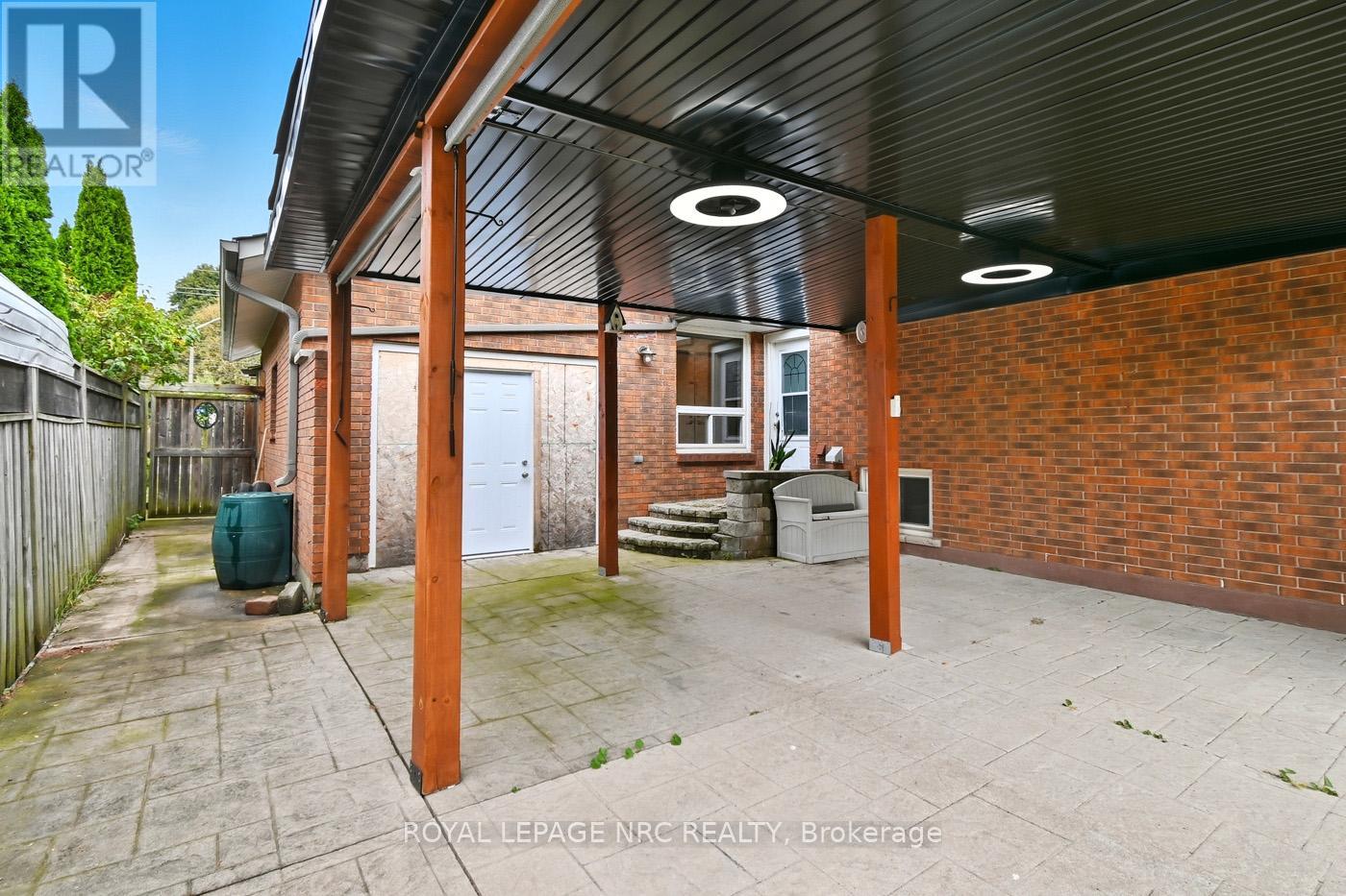 6568 Riall Street, Niagara Falls, Ontario  L2J 1Z6 - Photo 27 - X12421194