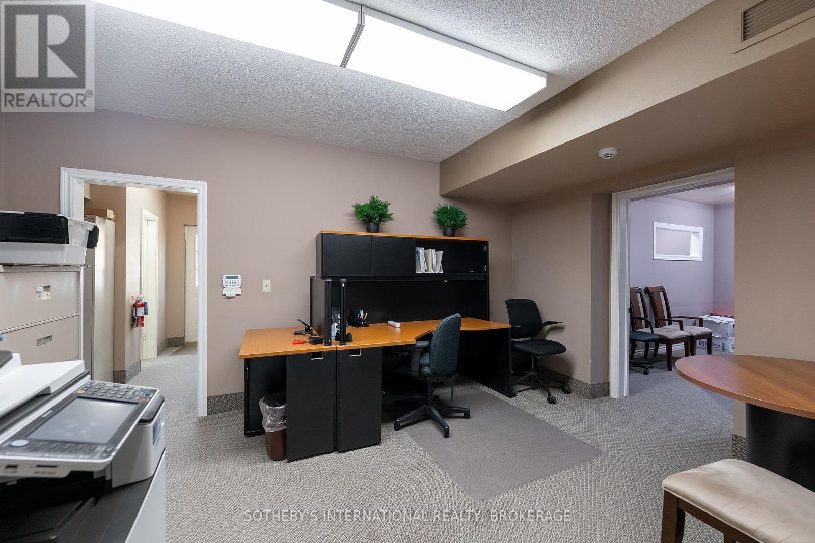 5 Race Street, St. Catharines, Ontario  L2R 3M1 - Photo 12 - X12421403