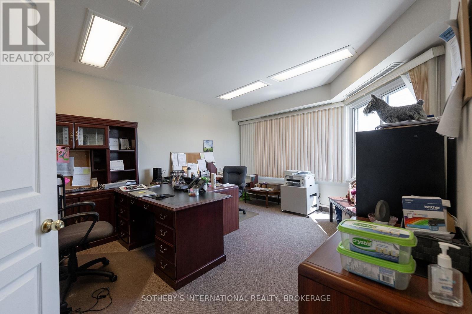 5 Race Street, St. Catharines, Ontario  L2R 3M1 - Photo 21 - X12421403