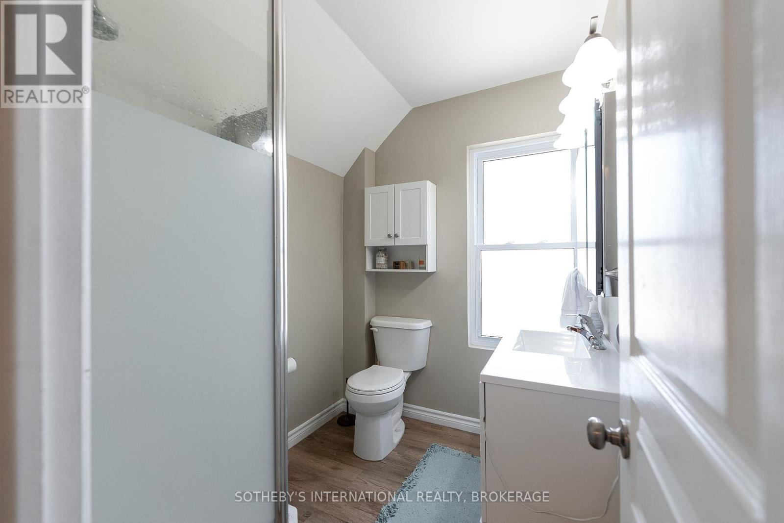 5 Race Street, St. Catharines, Ontario  L2R 3M1 - Photo 25 - X12421403