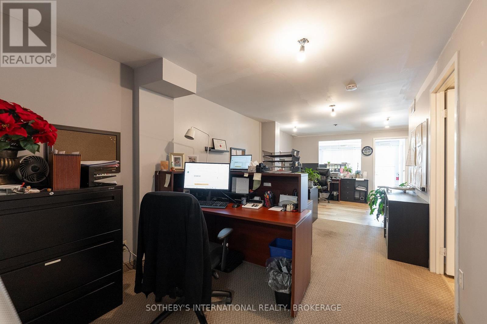 5 Race Street, St. Catharines, Ontario  L2R 3M1 - Photo 39 - X12421403