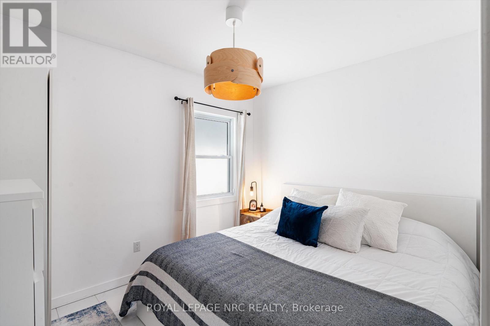 37 Lock Street, St. Catharines, Ontario  L2N 5B8 - Photo 21 - X12421470