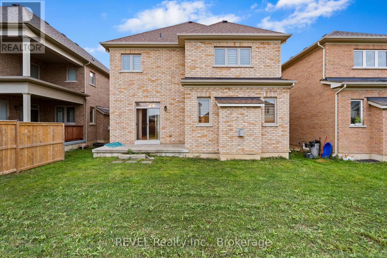 32 Sparkle Drive, Thorold, Ontario  L2V 0H2 - Photo 29 - X12421556