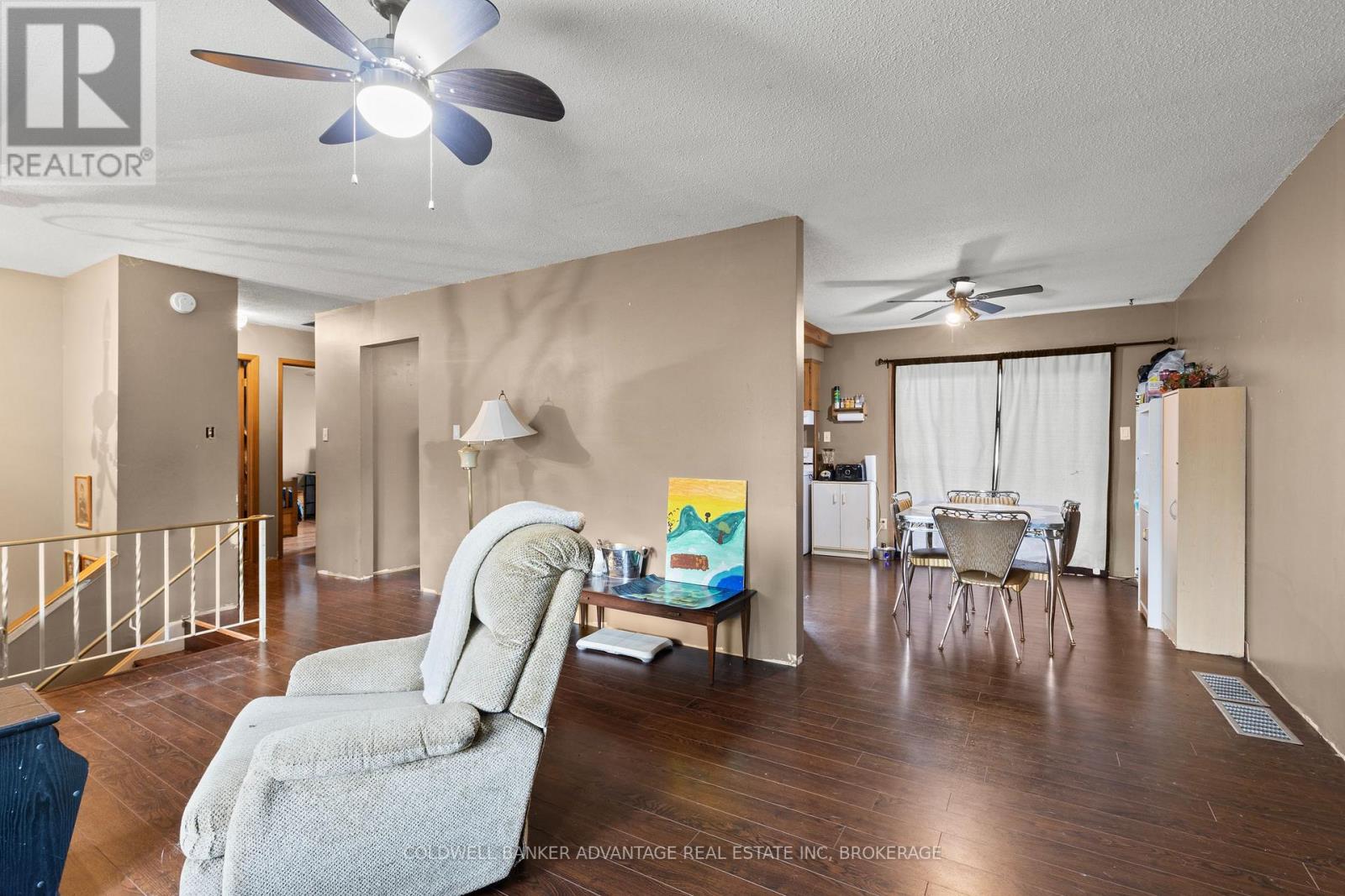 1377 Garrison Road, Fort Erie, Ontario  L2A 1P4 - Photo 6 - X12423009