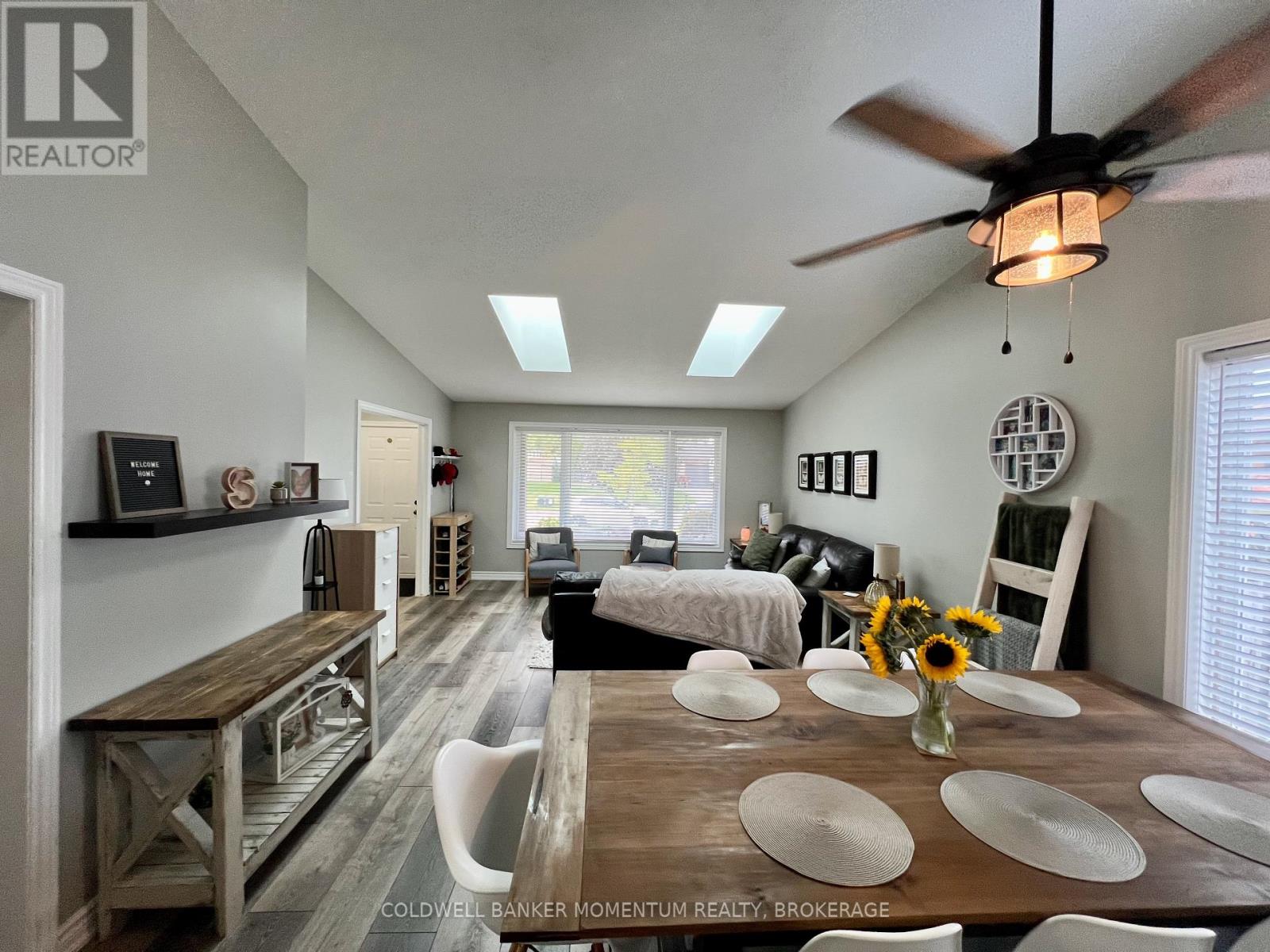 3933 Vineyard Crescent, Lincoln, Ontario  L0R 2C0 - Photo 10 - X12423013