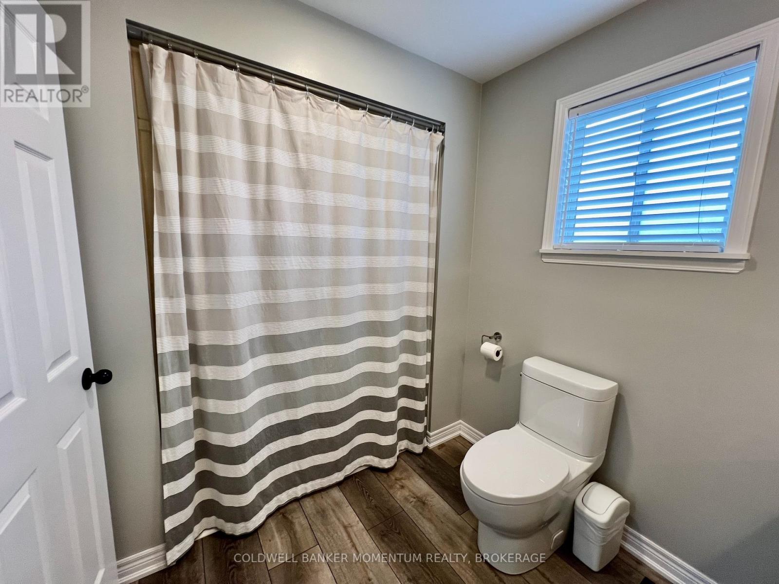 3933 Vineyard Crescent, Lincoln, Ontario  L0R 2C0 - Photo 19 - X12423013