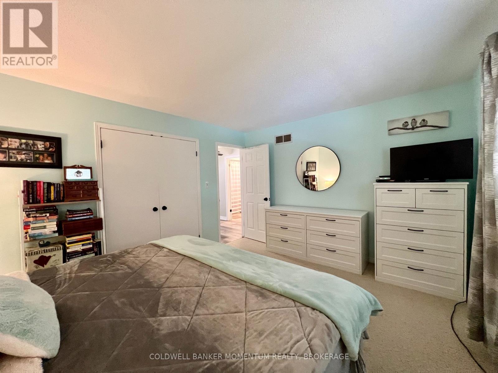 3933 Vineyard Crescent, Lincoln, Ontario  L0R 2C0 - Photo 22 - X12423013