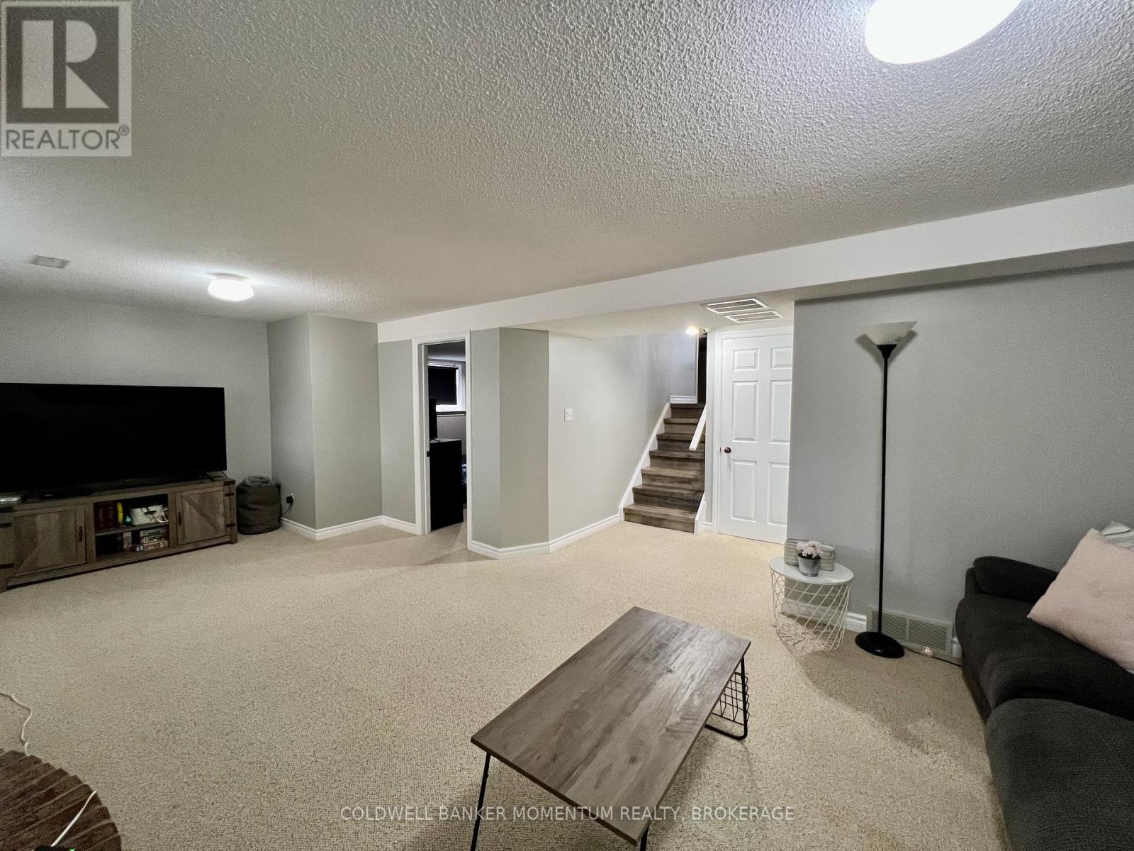 3933 Vineyard Crescent, Lincoln, Ontario  L0R 2C0 - Photo 31 - X12423013