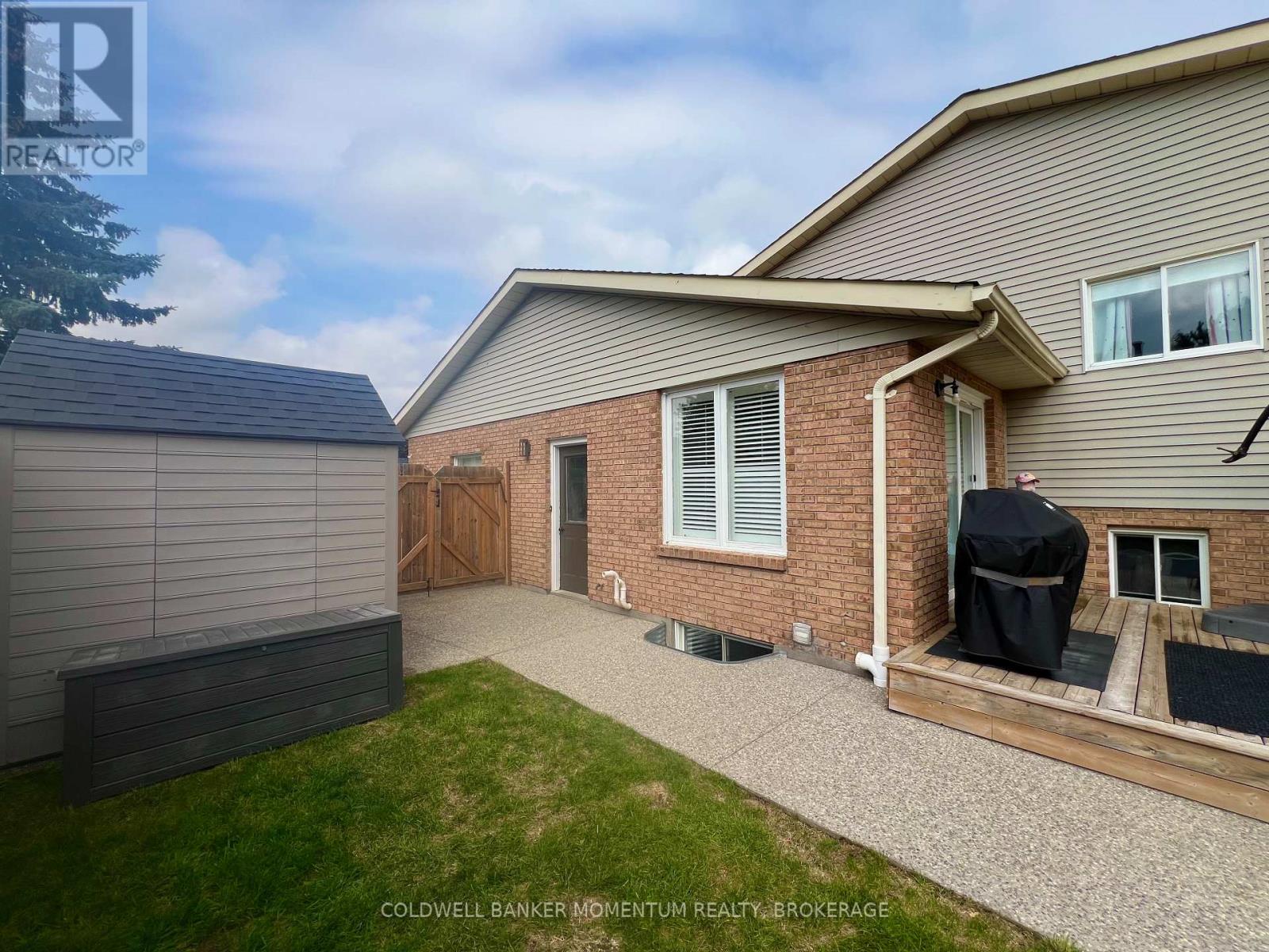 3933 Vineyard Crescent, Lincoln, Ontario  L0R 2C0 - Photo 42 - X12423013