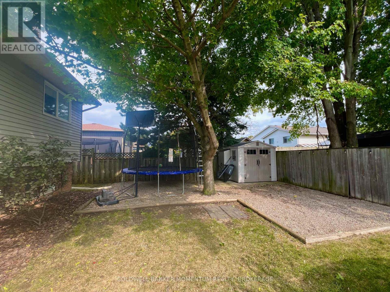 3933 Vineyard Crescent, Lincoln, Ontario  L0R 2C0 - Photo 46 - X12423013