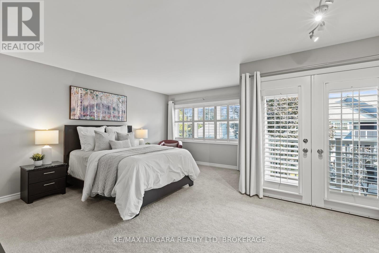 3 - 88 Lakeport Road, St. Catharines, Ontario  L2N 4P8 - Photo 20 - X12425061