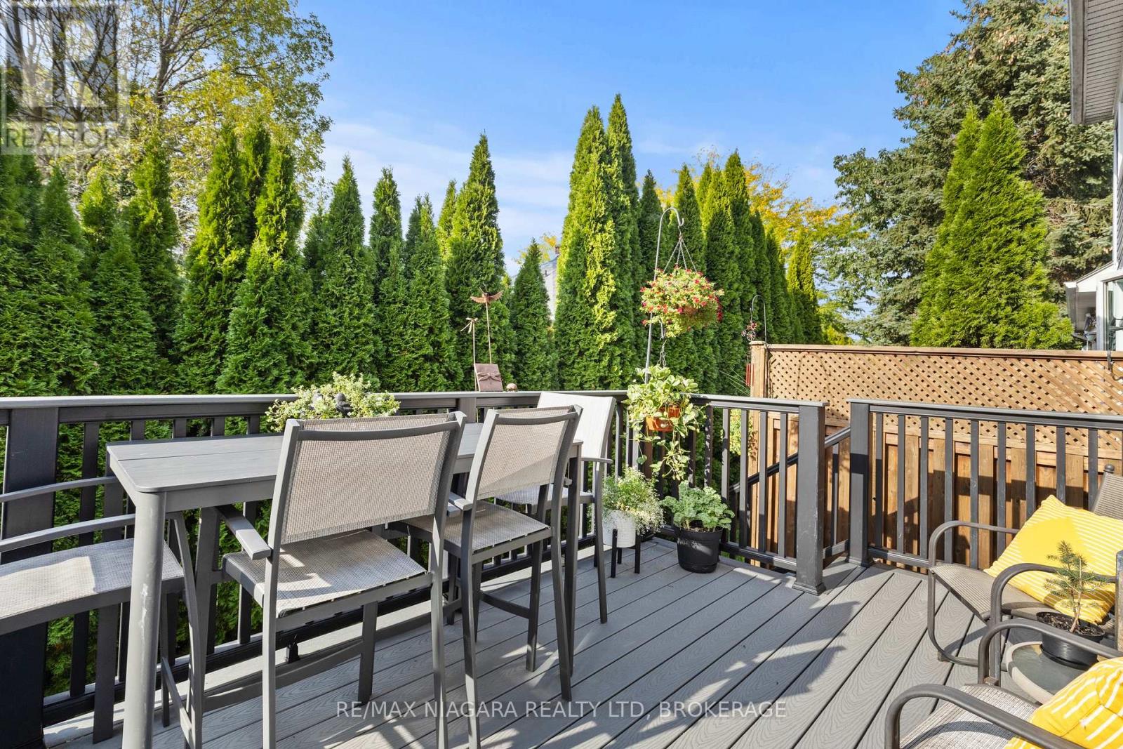 3 - 88 Lakeport Road, St. Catharines, Ontario  L2N 4P8 - Photo 38 - X12425061