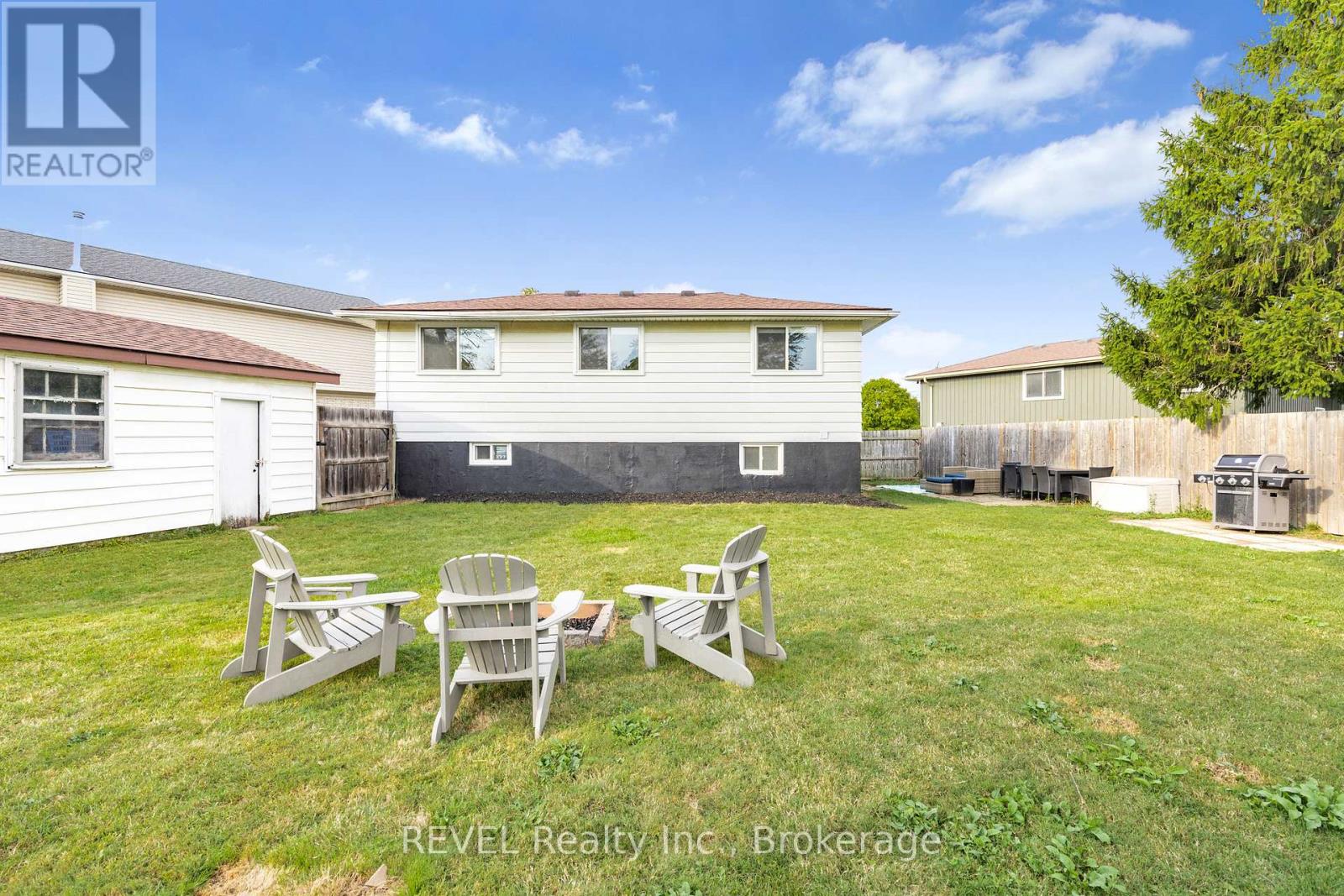 16 Roxborough Court, St. Catharines, Ontario  L2M 6E3 - Photo 26 - X12425175