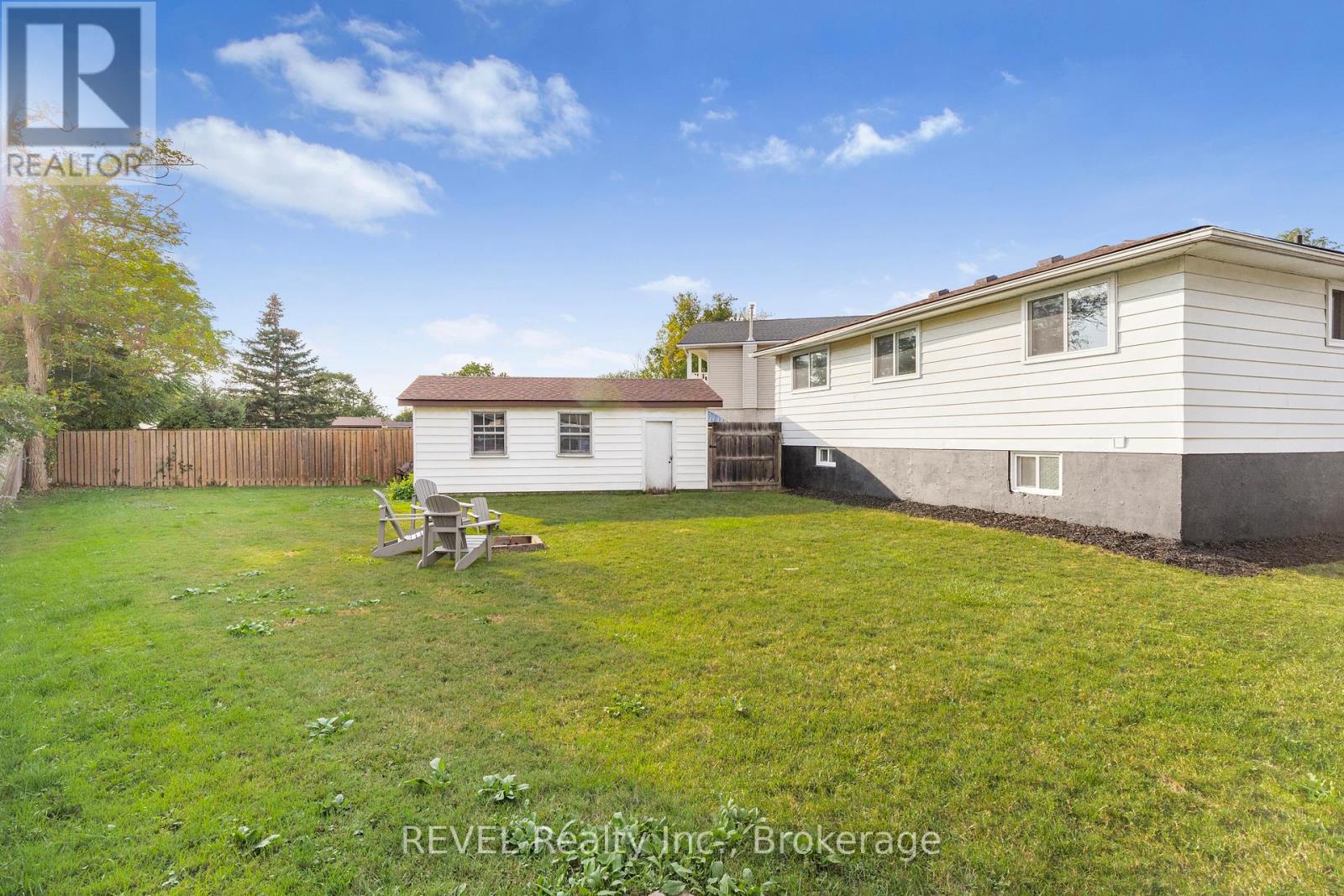 16 Roxborough Court, St. Catharines, Ontario  L2M 6E3 - Photo 27 - X12425175