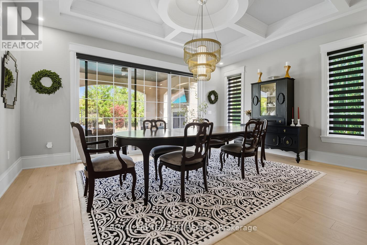 26 Sandalwood Crescent, Niagara-On-The-Lake, Ontario  L0S 1P0 - Photo 15 - X12425309