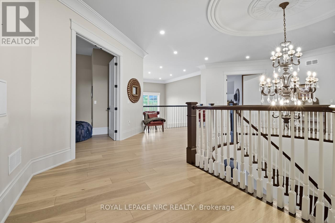 26 Sandalwood Crescent, Niagara-On-The-Lake, Ontario  L0S 1P0 - Photo 20 - X12425309