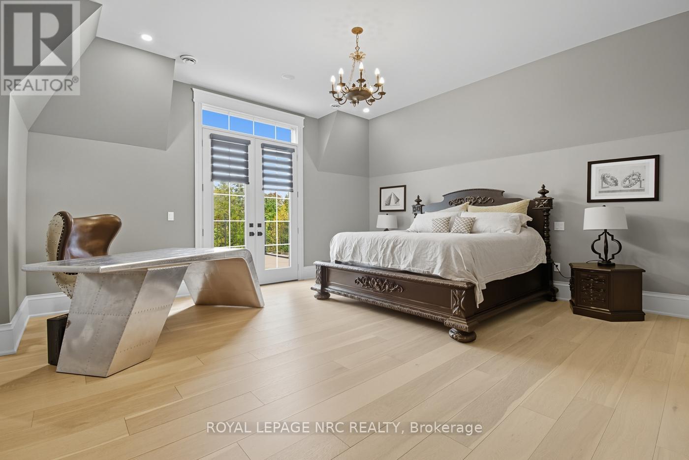 26 Sandalwood Crescent, Niagara-On-The-Lake, Ontario  L0S 1P0 - Photo 22 - X12425309