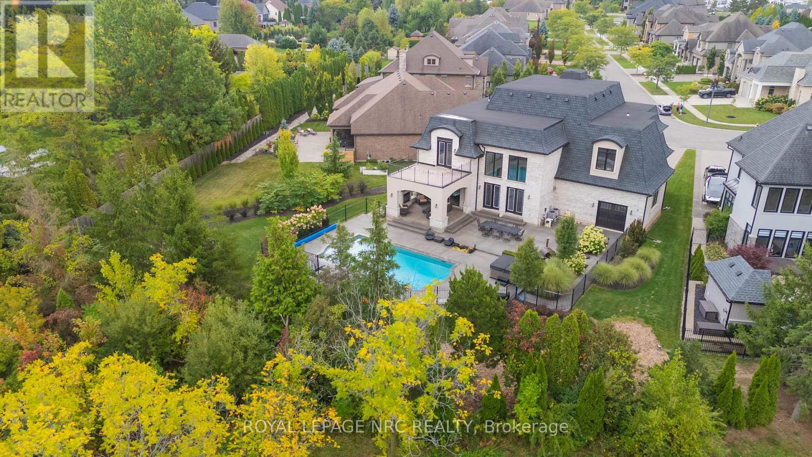 26 Sandalwood Crescent, Niagara-On-The-Lake, Ontario  L0S 1P0 - Photo 46 - X12425309