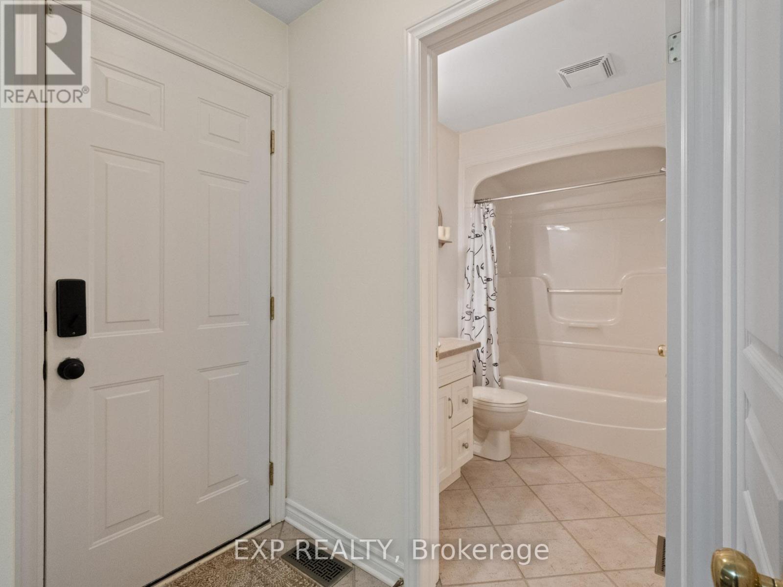 23 - 3241 Montrose Road, Niagara Falls, Ontario  L2H 3L3 - Photo 21 - X12425423