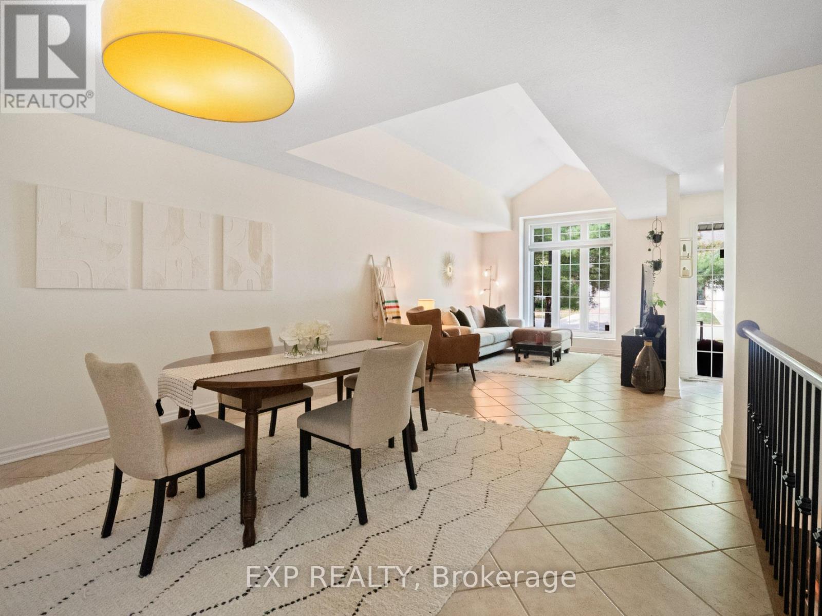 23 - 3241 Montrose Road, Niagara Falls, Ontario  L2H 3L3 - Photo 4 - X12425423